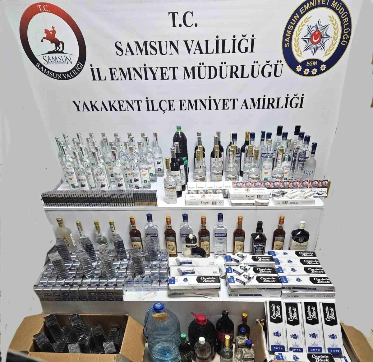 Samsun'un Yakakent ilçesinde kaçak içki ve sigara ele geçirildi