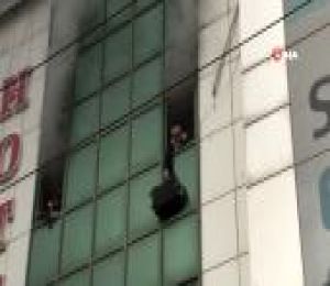 Son dakika haber: Rize'de itfaiye ekiplerinden kedi kurtarma operasyonu