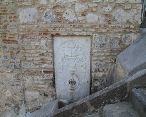 Mustafa Efendi (Damlacık Cami)  Çeşmesi