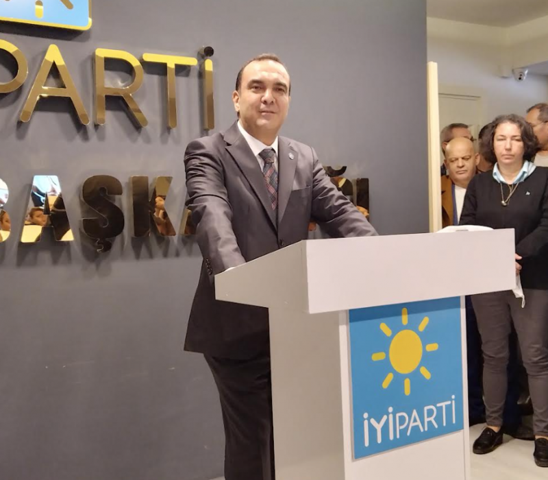 İYİ Parti’de başkanlık yarışı kızışıyor: Bir isim daha koltuk için resmen yola çıktı