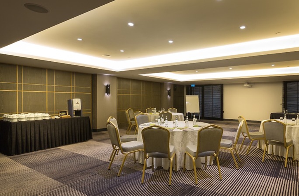Doubletree By Hilton İzmir - Airport Fotoğrafları