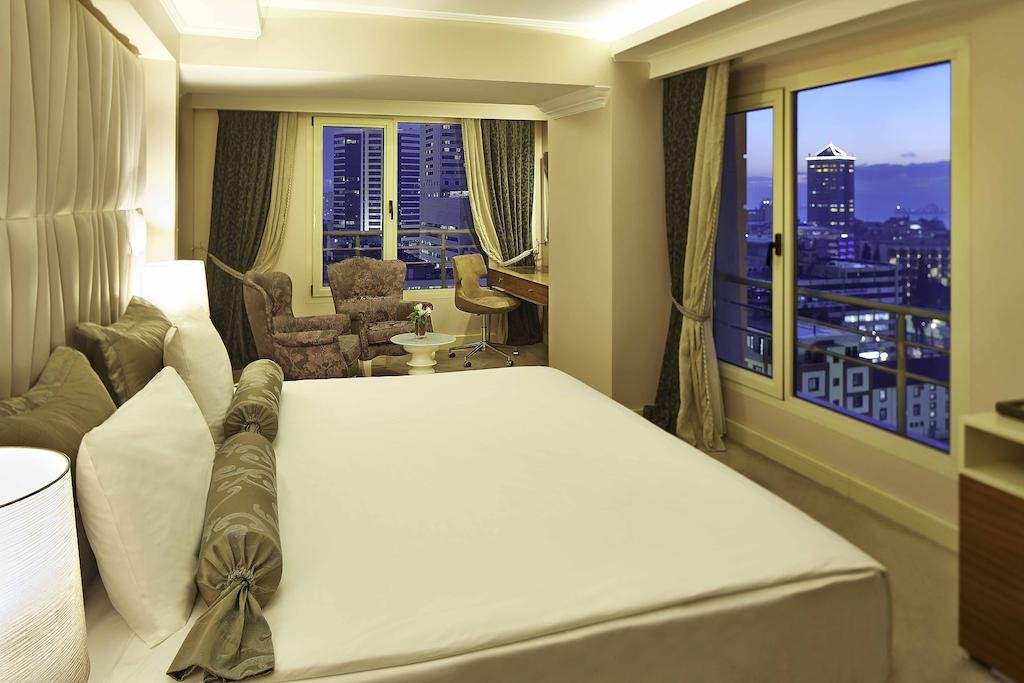 Double Tree By Hilton Fotoğrafları
