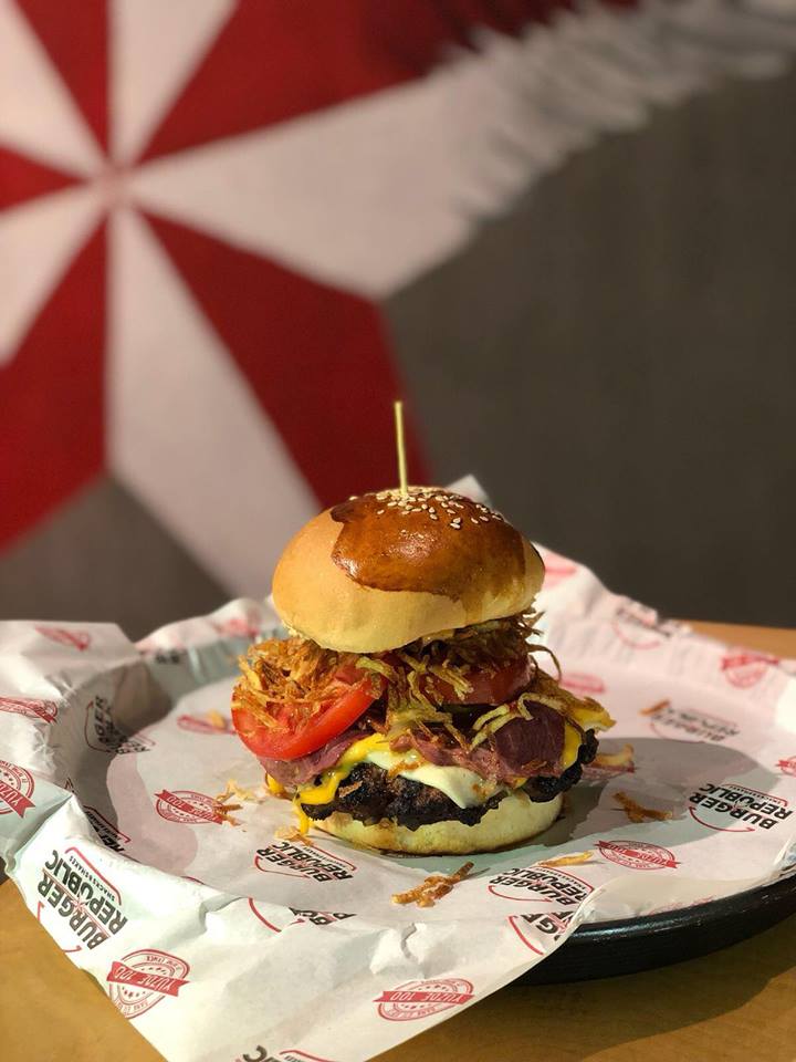 Burger Republic Atakent Fotoğrafları