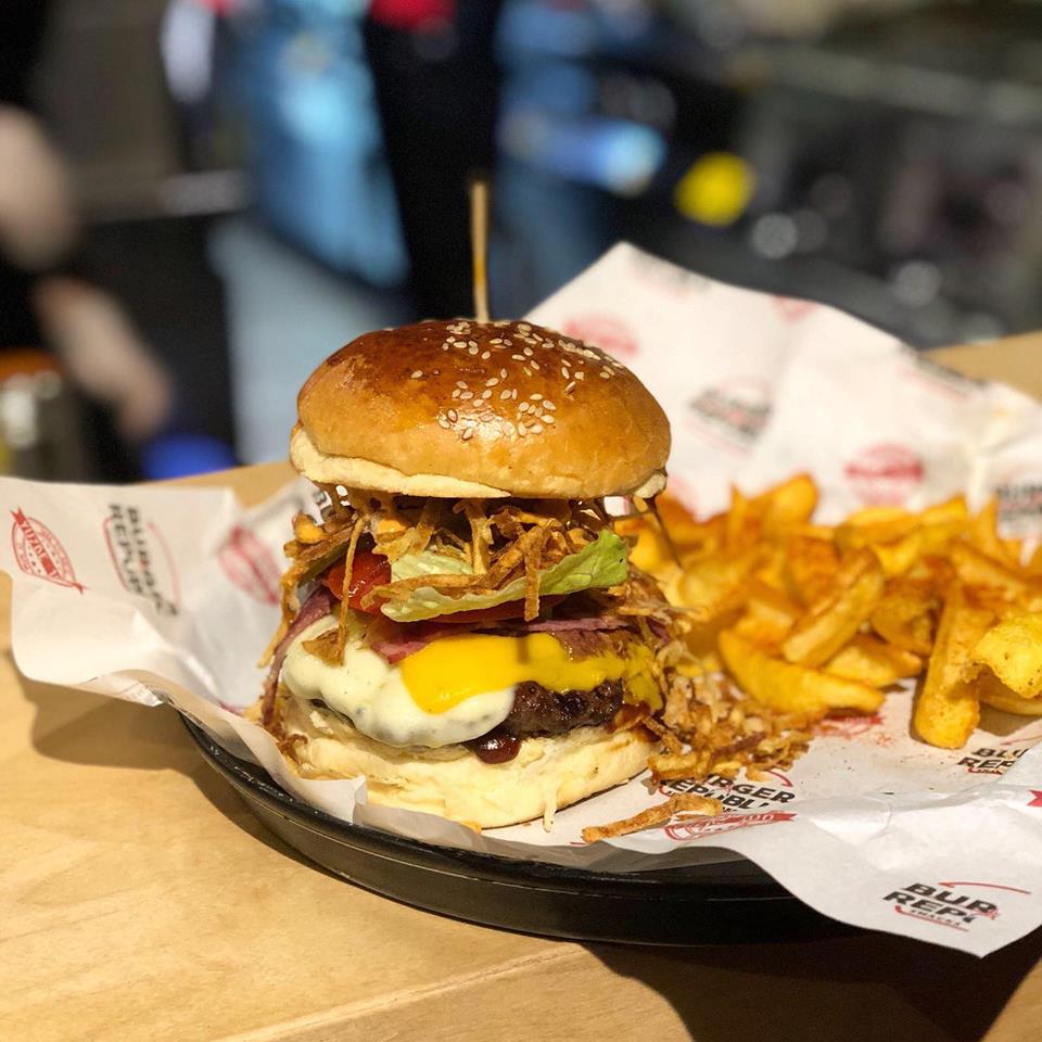 Burger Republic Atakent Fotoğrafları
