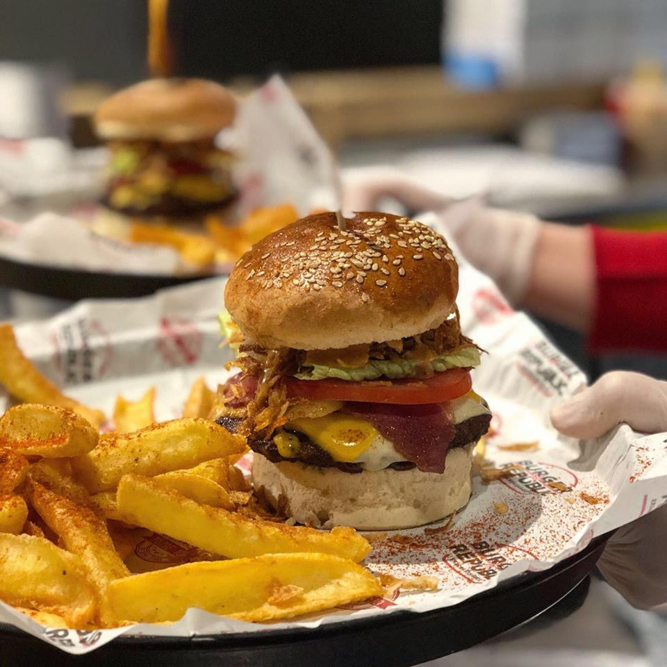 Burger Republic Atakent Fotoğrafları