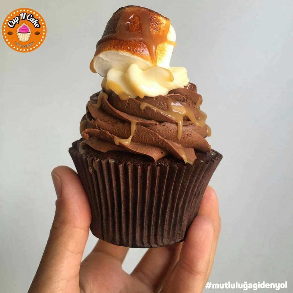 Cup N Cake Fotoğrafları