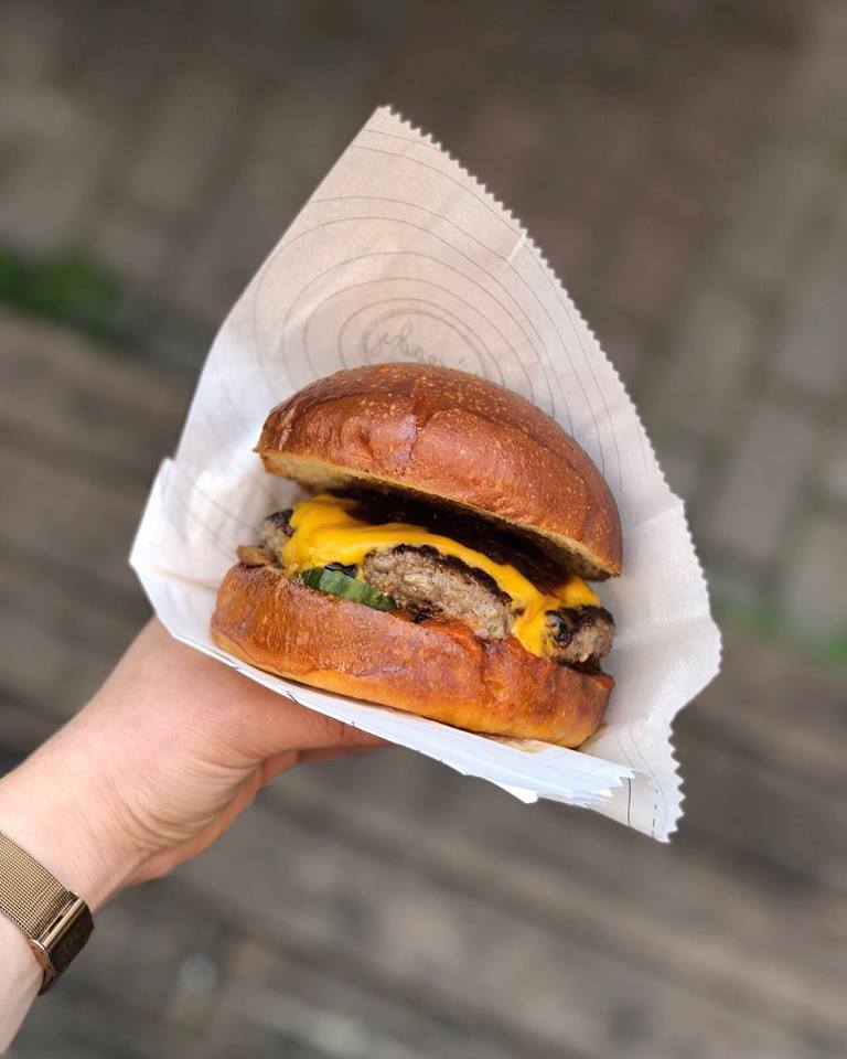 Bready Burger Fotoğrafları