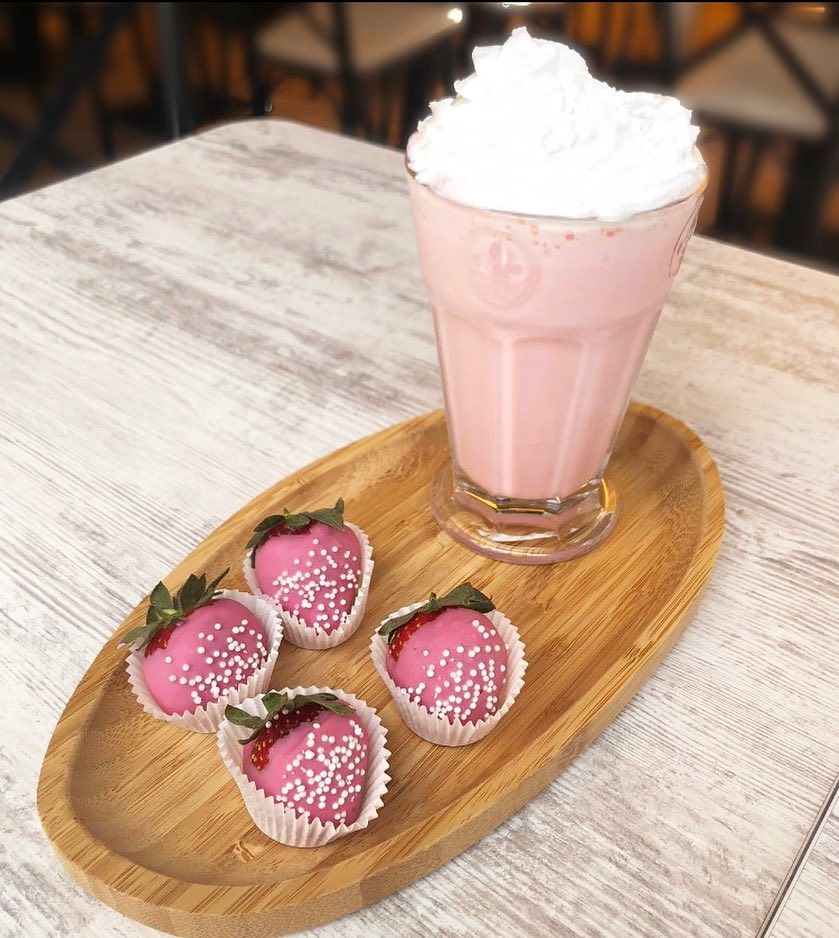 The Cups No.4 Fotoğrafları