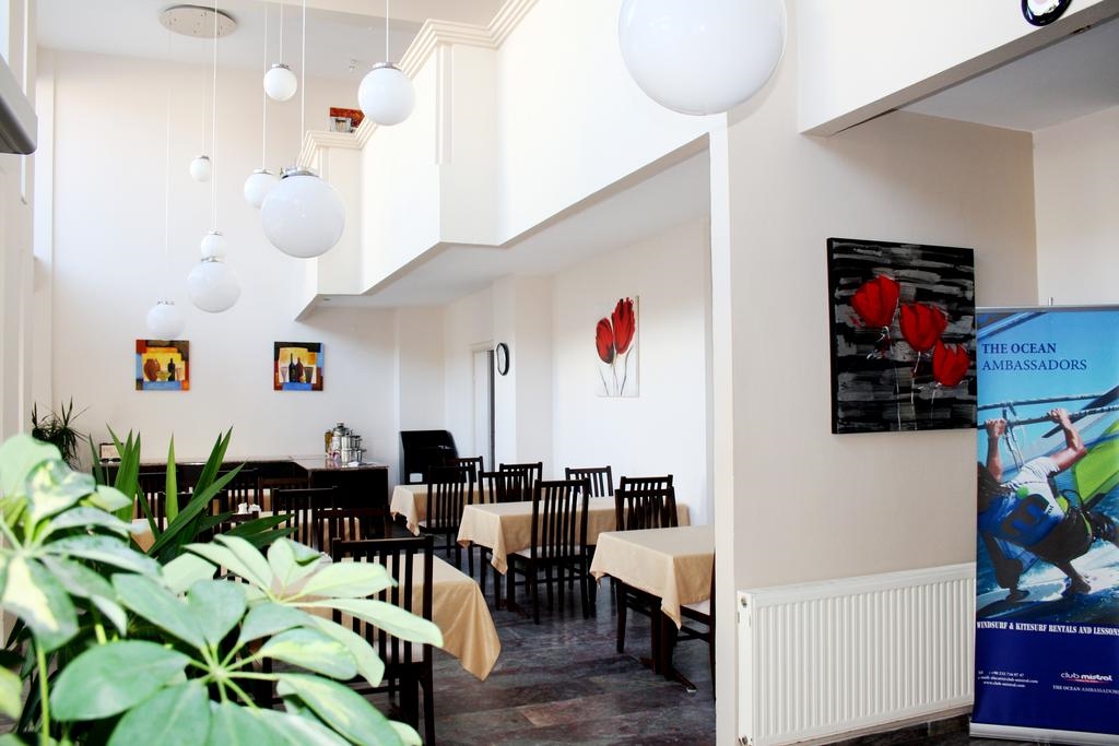 İleri Hotel & Apartments Fotoğrafları