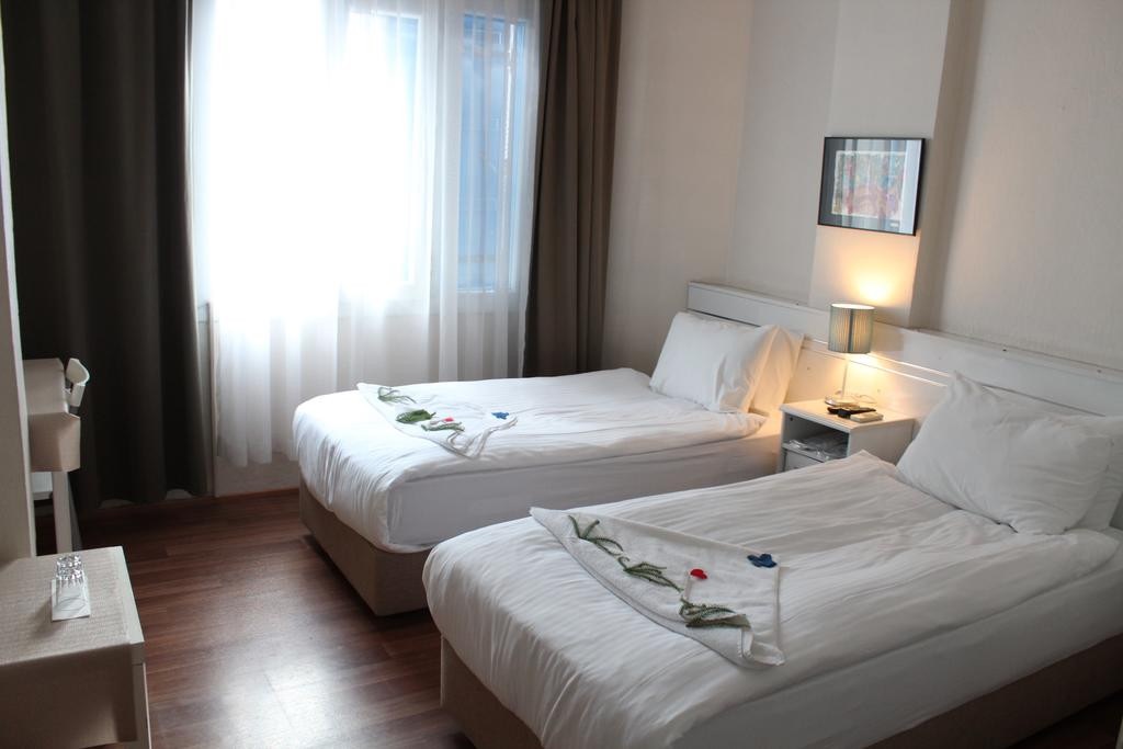 Ürkmez Hotel Fotoğrafları