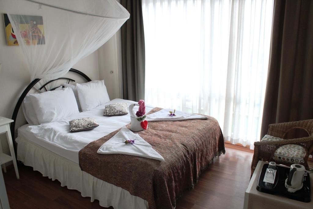 Ürkmez Hotel Fotoğrafları