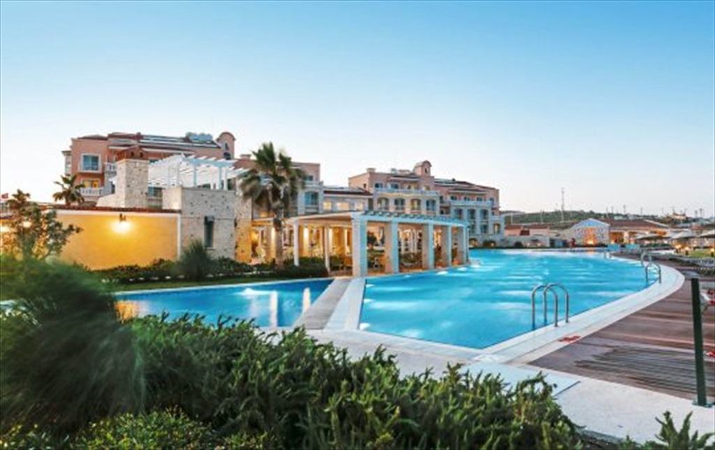 DoubleTree by Hi̇lton Çeşme Alaçatı Beach Resort Fotoğrafları