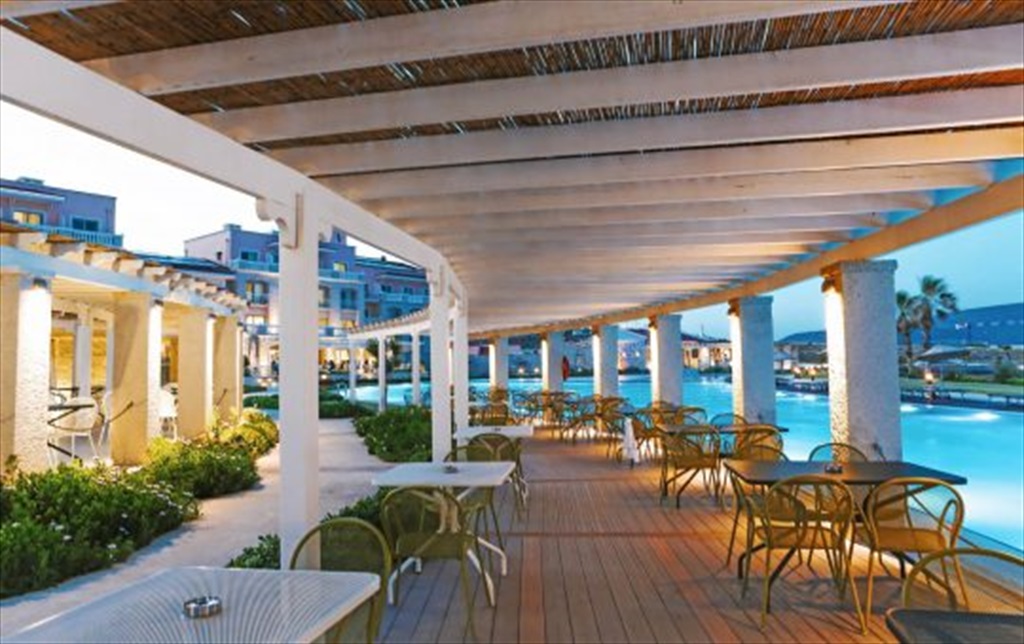 DoubleTree by Hi̇lton Çeşme Alaçatı Beach Resort Fotoğrafları