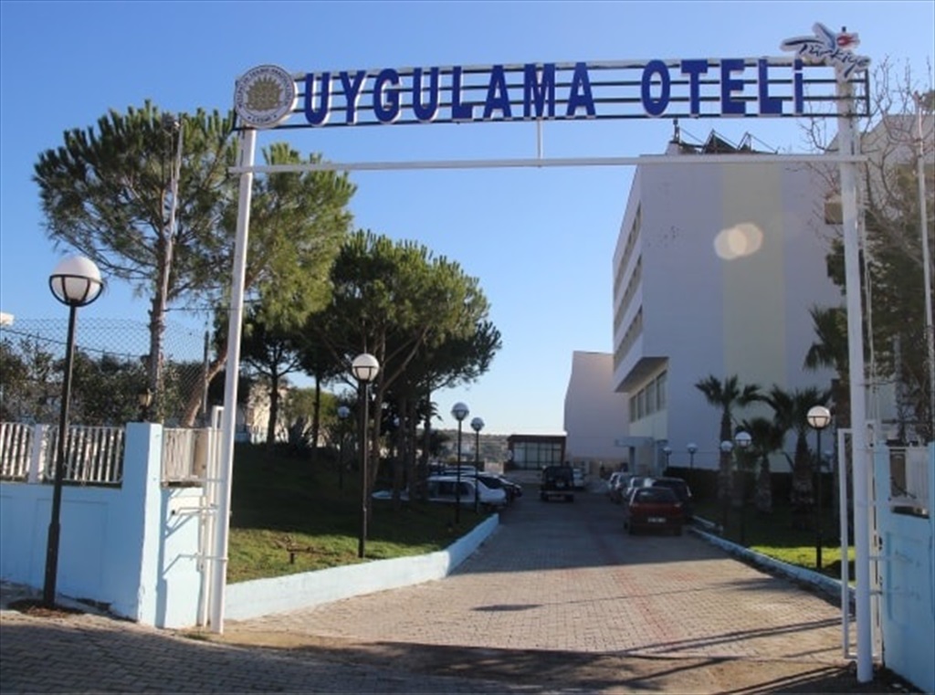 Çeşme Uygulama Oteli Fotoğrafları