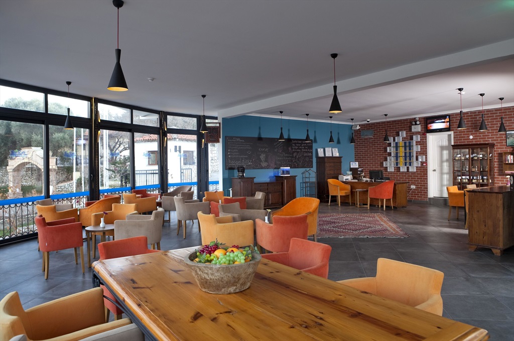 Maya Bistro Hotel Beach Fotoğrafları