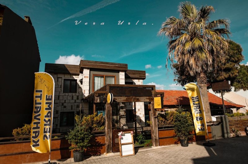 Vera Urla Restaurant Fotoğrafları
