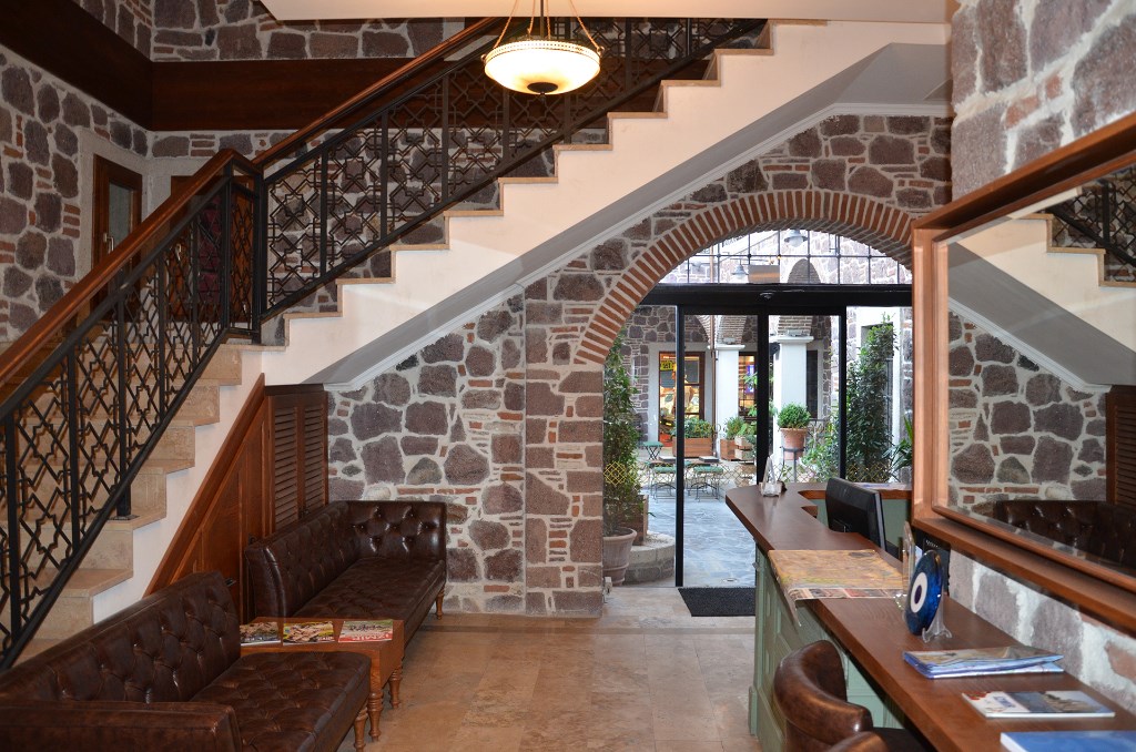 Lagora Old Town Hotel Fotoğrafları