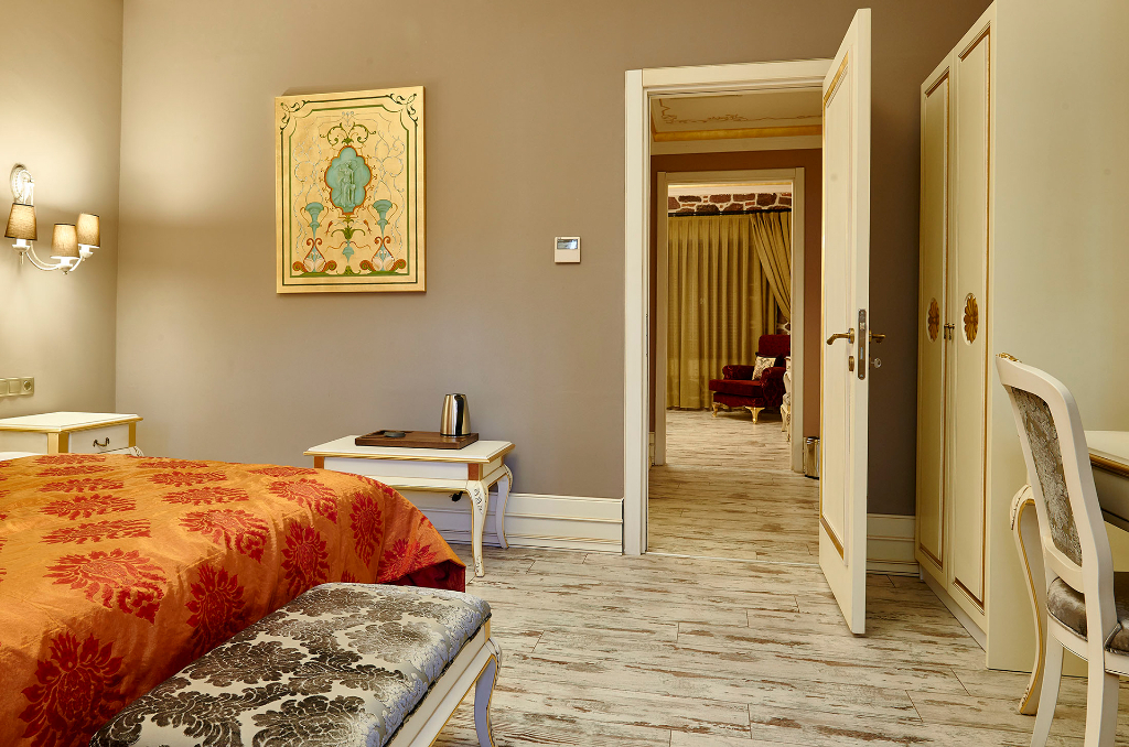 Lagora Old Town Hotel Fotoğrafları