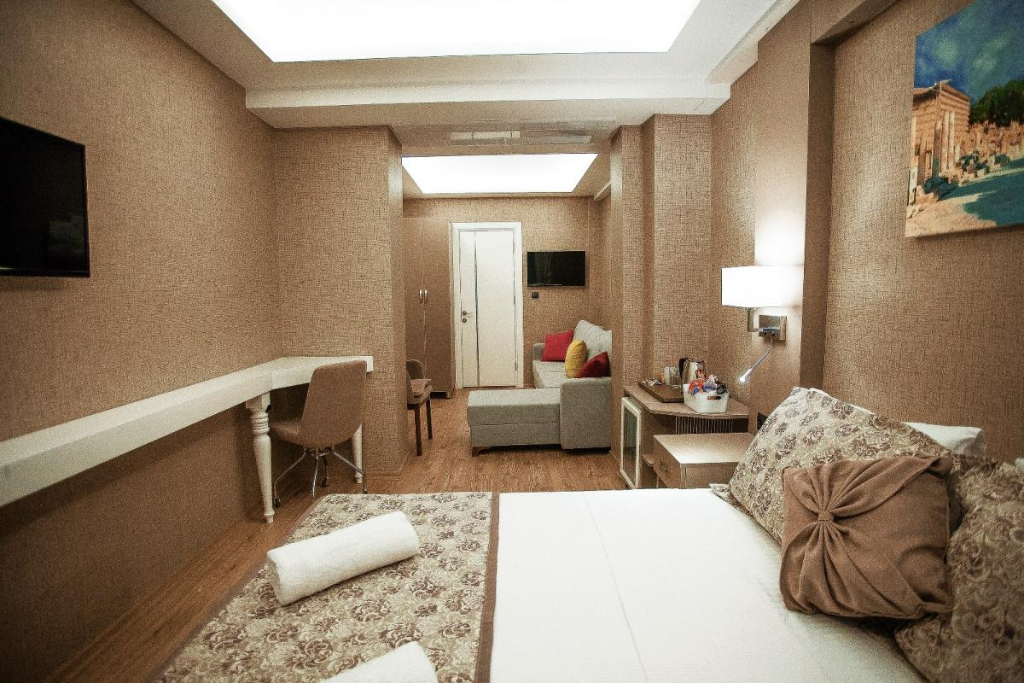 Hotel İz Fotoğrafları