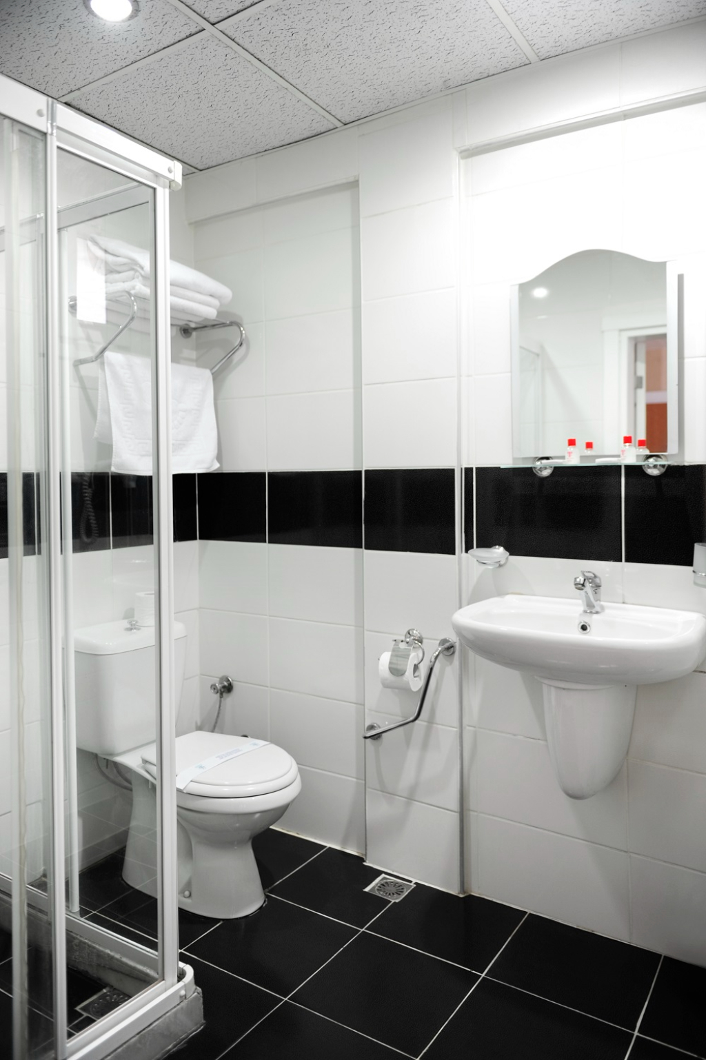 Tanık Otel Fotoğrafları