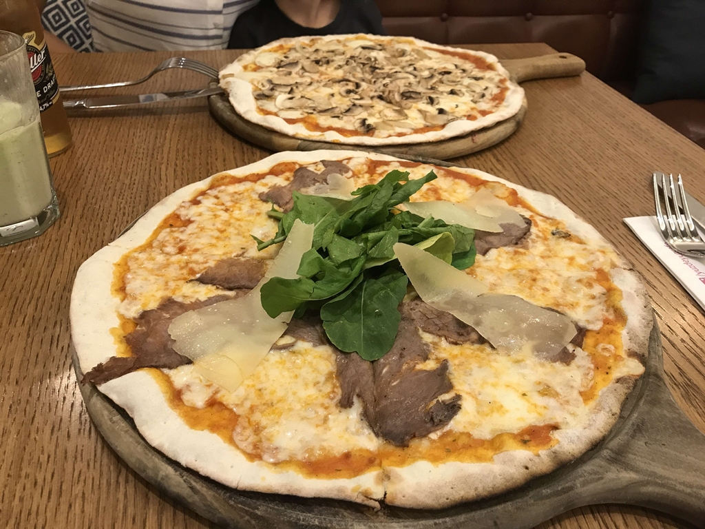 %100 Restaurant - Cafe Fotoğrafları