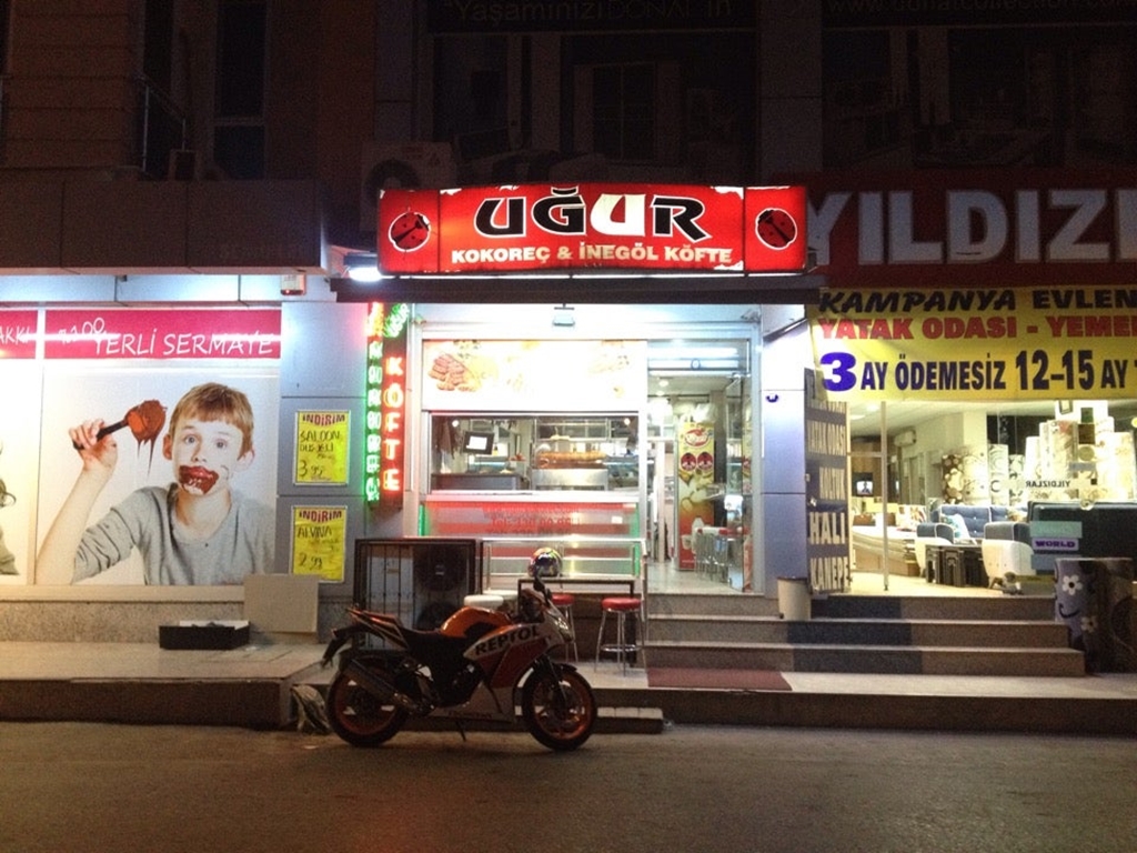 Uğur Kokoreç Fotoğrafları