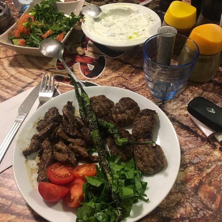 Cızbız Köfte Fotoğrafları