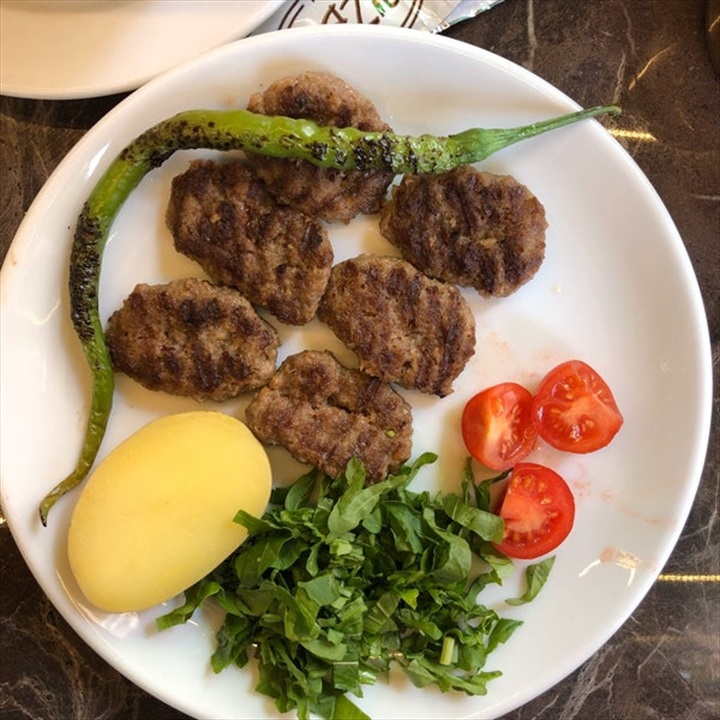 Cızbız Köfte Fotoğrafları