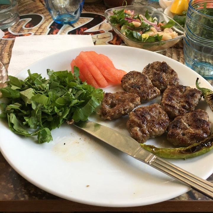 Cızbız Köfte Fotoğrafları