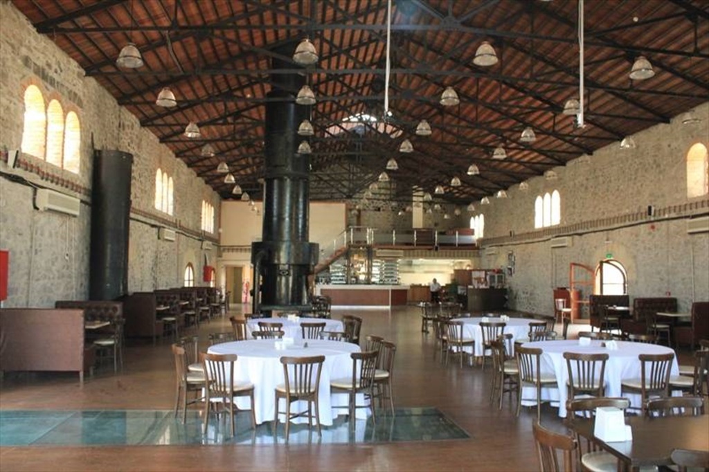 Tarihi Havagazı Fabrikası Sanat Kafe Fotoğrafları
