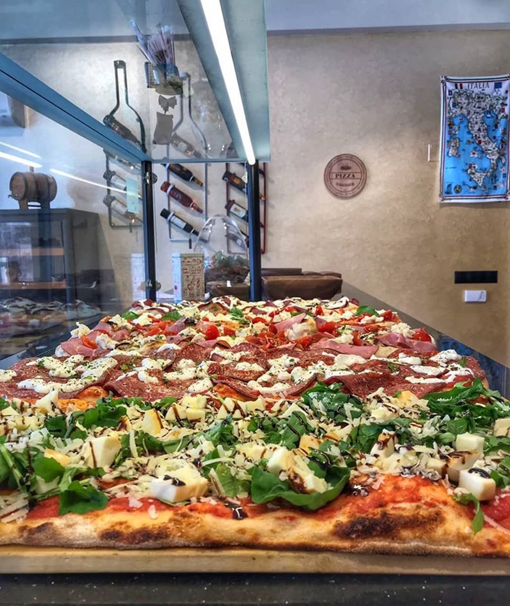 Pizzaria Luna Romana Fotoğrafları