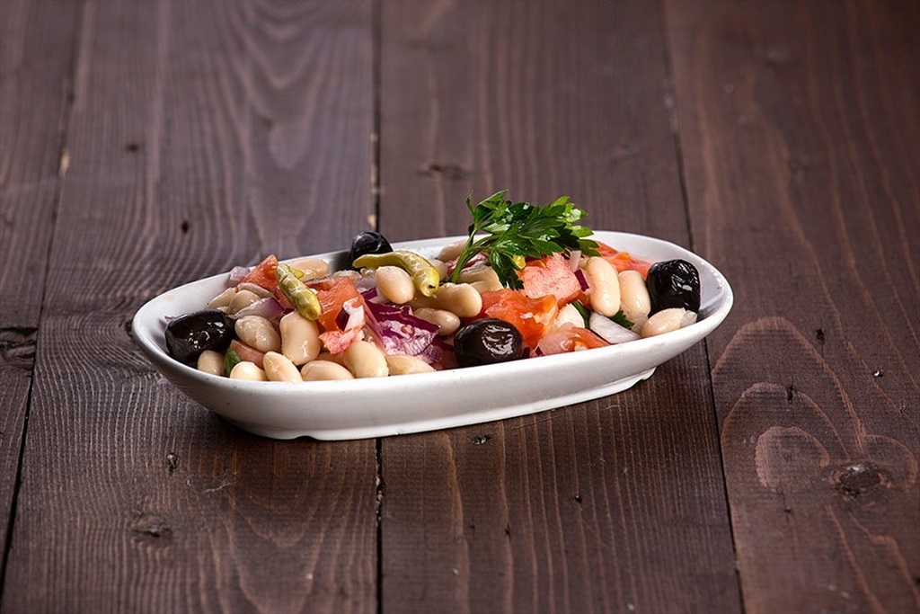 Cavit'in Yeri Kendin Pisir Kendin Ye Fotoğrafları