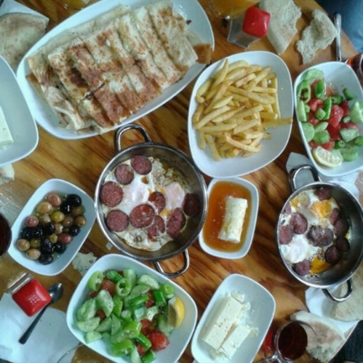Patlıcan Cafe Fotoğrafları