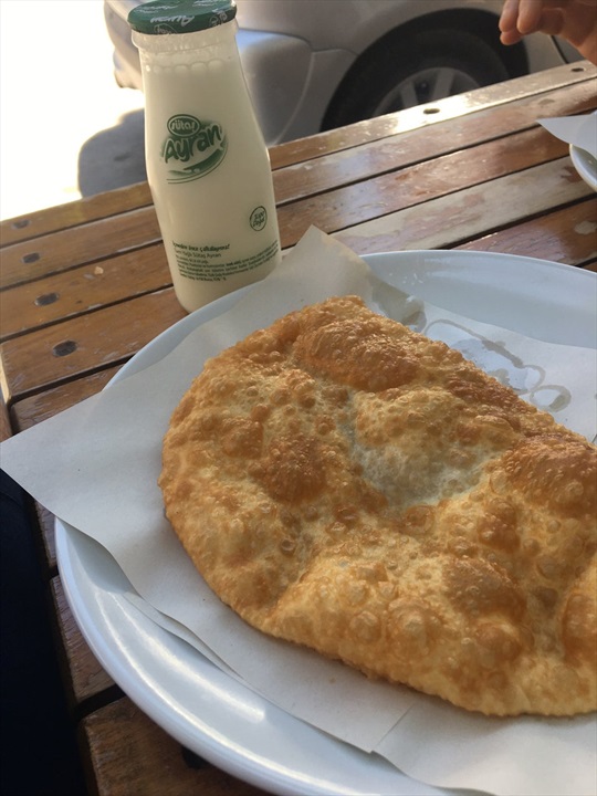 Kırım Çiğ Börekçisi Fotoğrafları