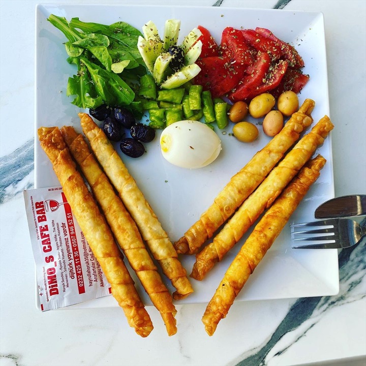 Dimo's Kafe Bar Fotoğrafları