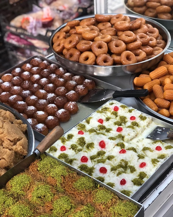 Öztat Kardeşler Lokma ve Helva Fotoğrafları