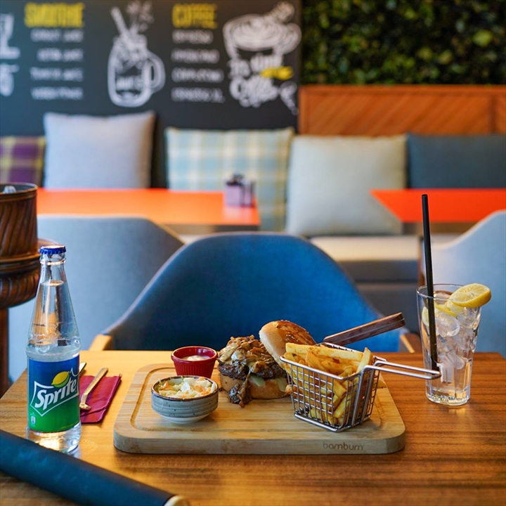 Qule Lounge Cafe Fotoğrafları