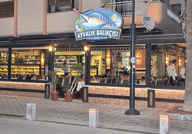 Ayvalık Balıkçısı Fotoğrafları