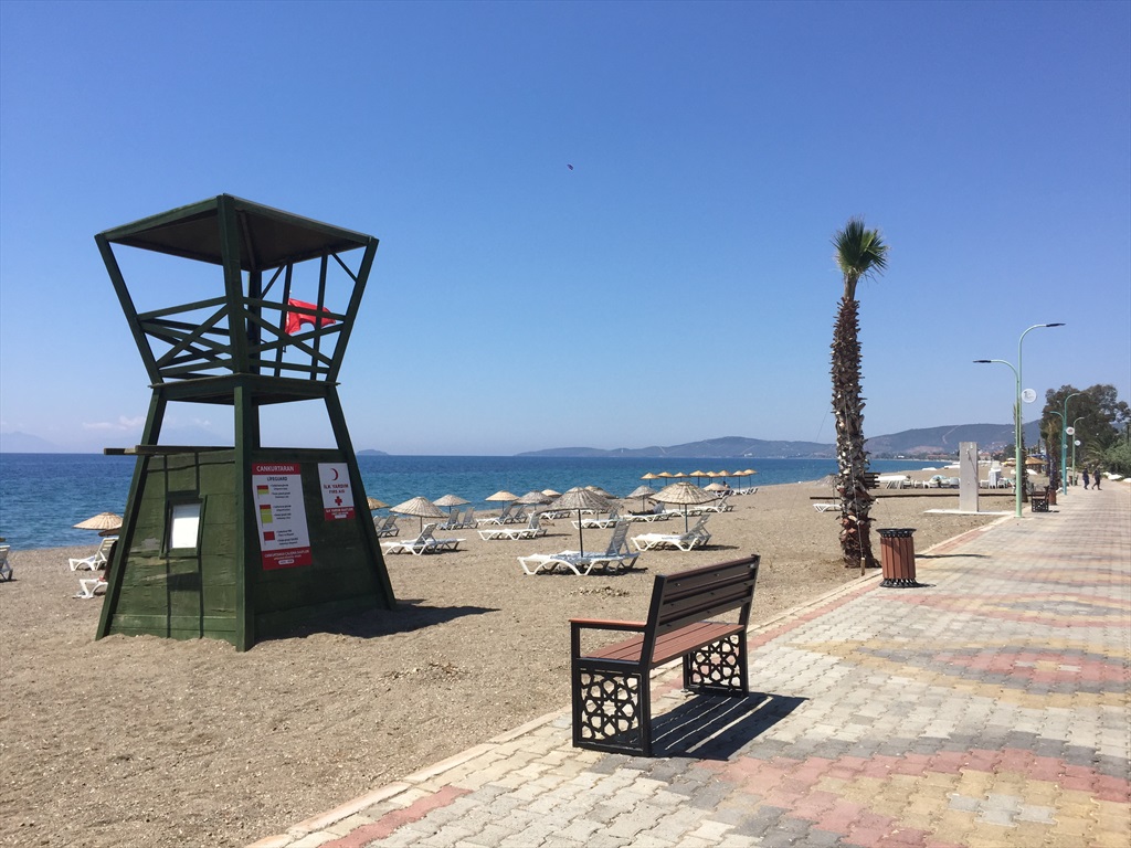Doğanbey Havacılar Sitesi Önü Plajı Fotoğrafları