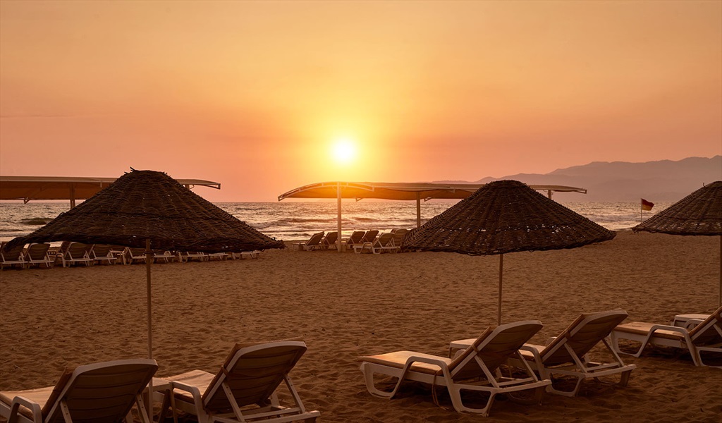 Richmond Ephesus Resort Otel Plajı Fotoğrafları