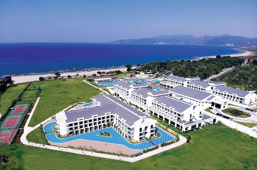Korumar Ephesus Beach & SPA Resort Hotel Plajı Fotoğrafları