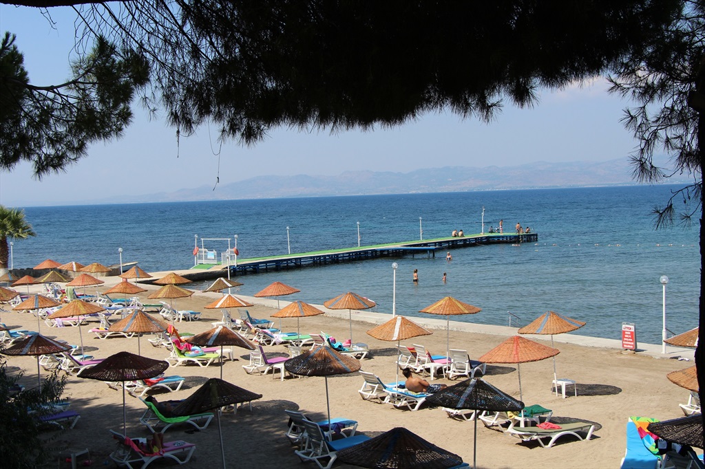 Deçemko Tatil Köyü Plajı Fotoğrafları