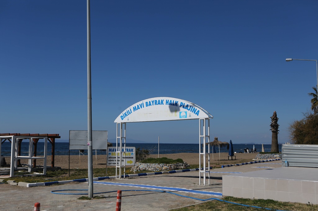 Dikili Belediye Plajı Fotoğrafları