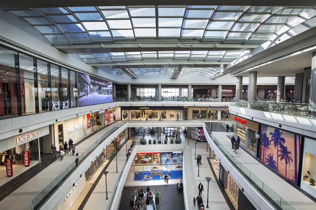 Point Bornova Alışveriş Merkezi Fotoğrafları