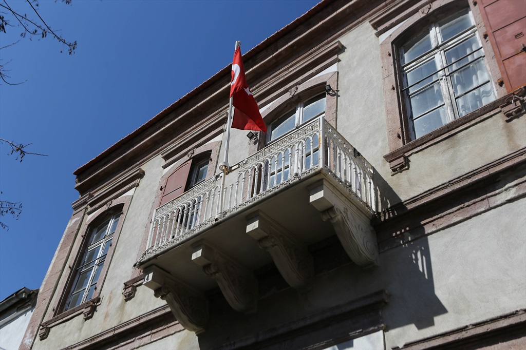 Pratik Kız Sanat Okulu Fotoğrafları