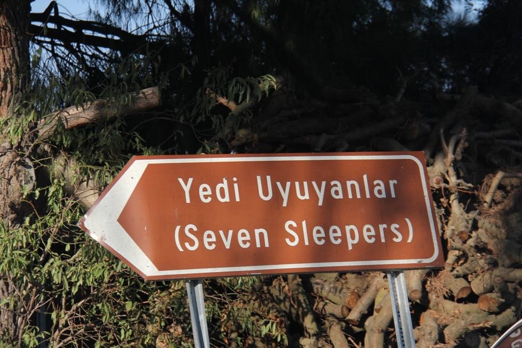 Yedi Uyurlar Mağarası Fotoğrafları