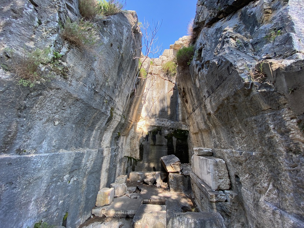Belevi Mezar Anıtı Fotoğrafları