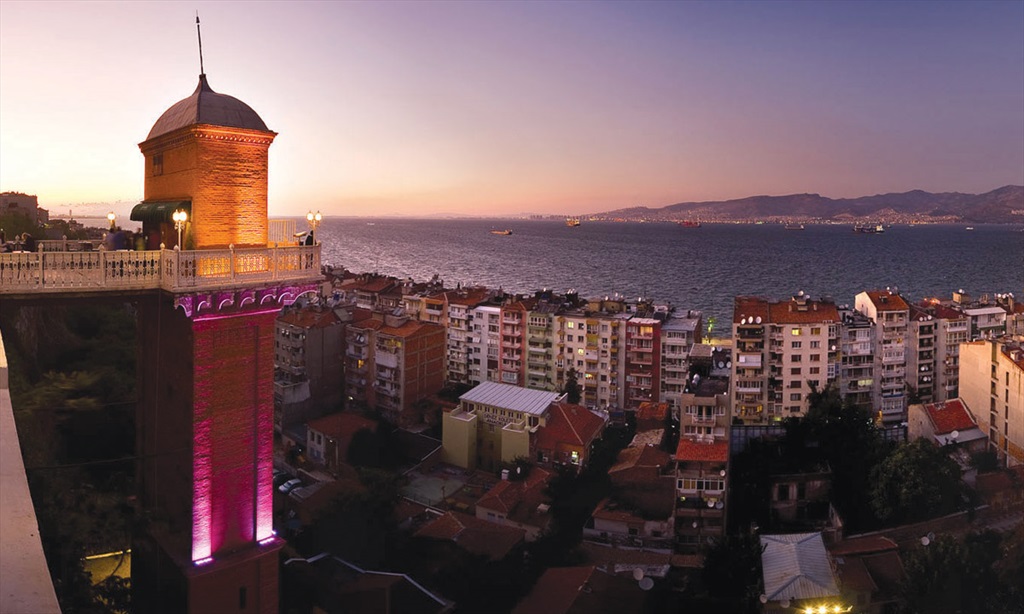Tarihi Asansör Fotoğrafları