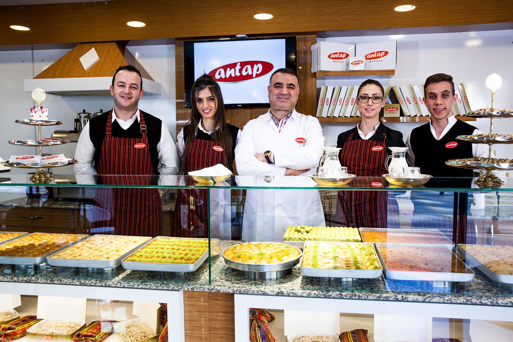 Antap Baklava Bostanlı Fotoğrafları