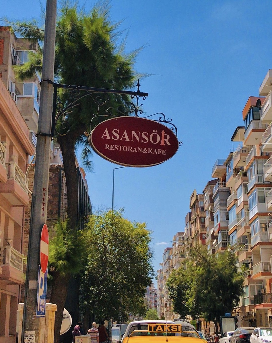 Tarihi Asansör Restoran İzmir Fotoğrafları